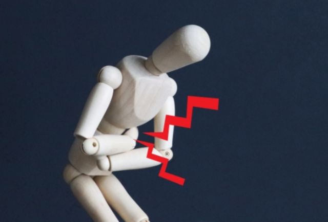 お腹が痛いイメージ